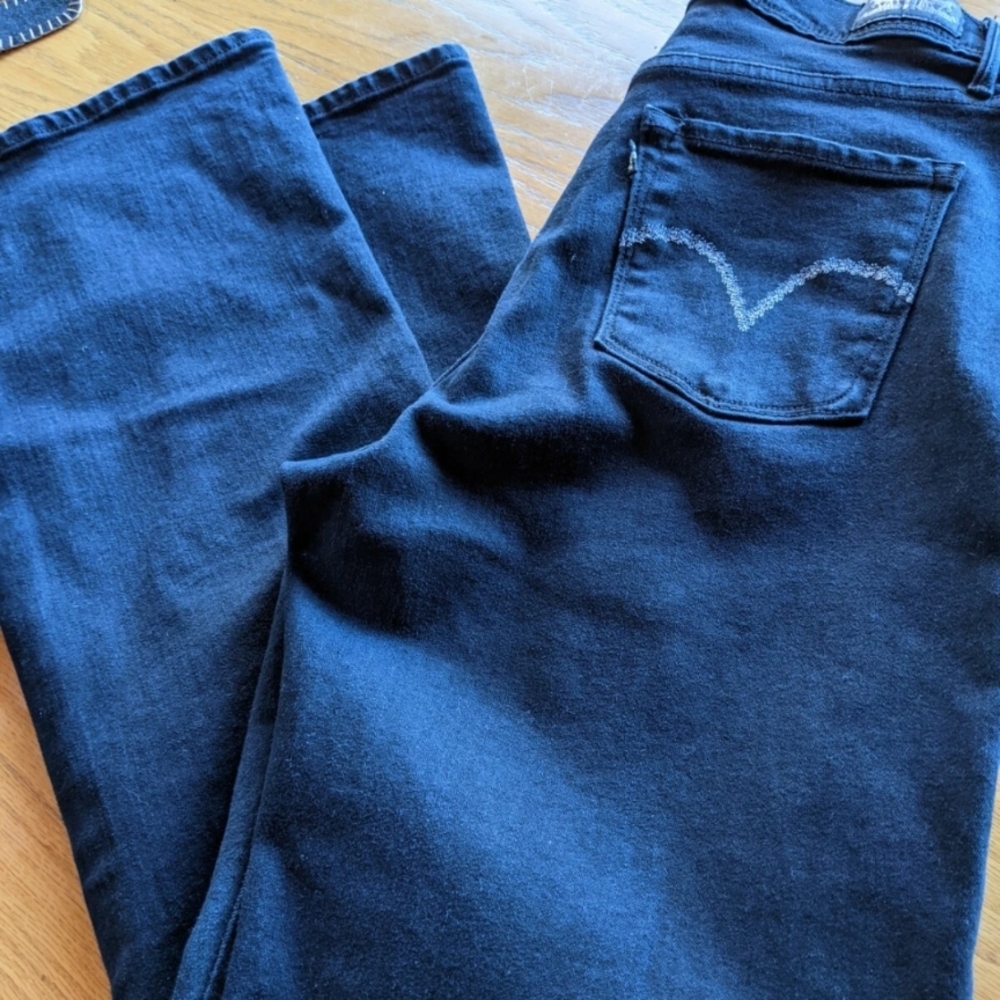 Women's Levi's Black 512 Perfectly Slimming Cowgirl Bootcut Jeans  28" Waist